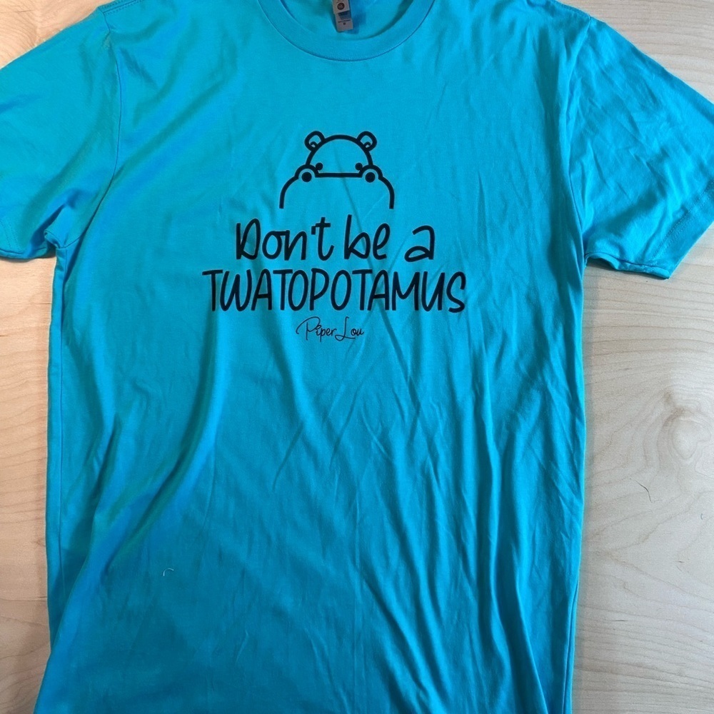 Piper Lou Tee size medium (EB) - Picture 2 of 8